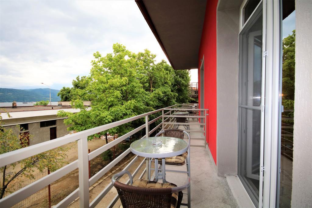 Aby Sunrise Hotel Orsova Ngoại thất bức ảnh