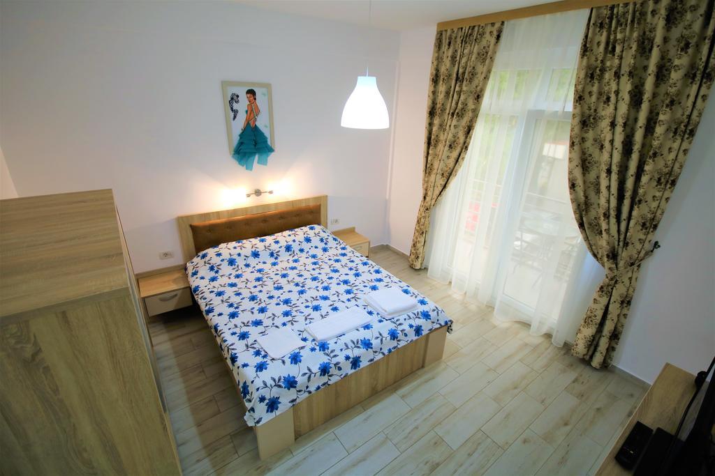 Aby Sunrise Hotel Orsova Ngoại thất bức ảnh