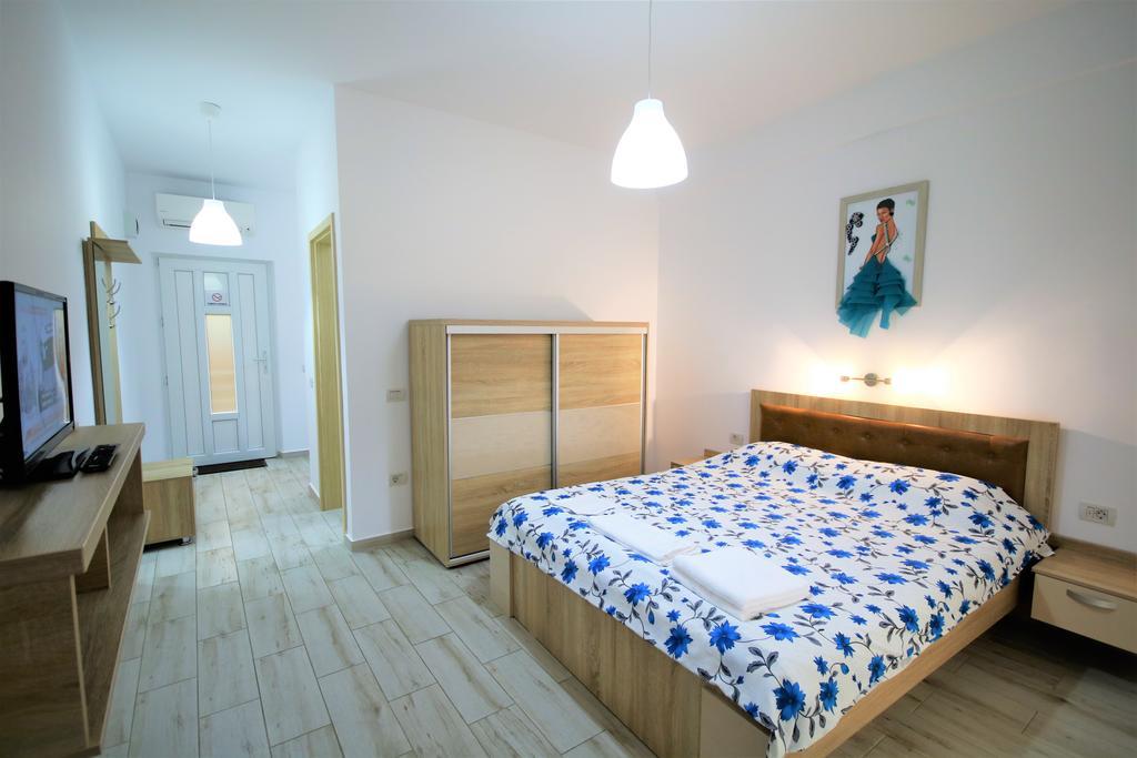 Aby Sunrise Hotel Orsova Ngoại thất bức ảnh